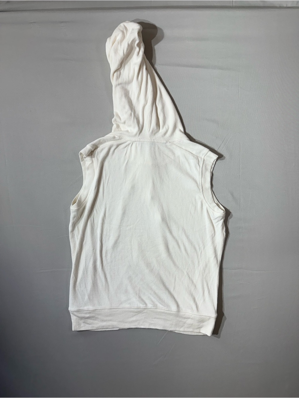 Evereve Zoey Sleeveless Hooded Pullover sweatshirt - Cream - Picture 3 of 6